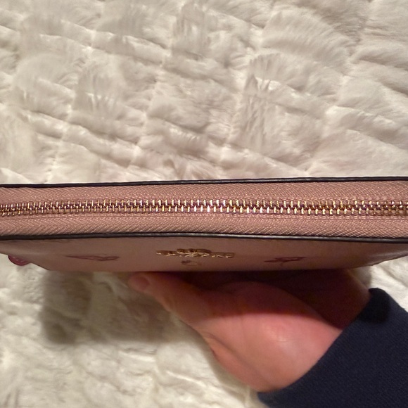 Coach Blush Butterfly Print Wallet - Picture 7 of 9